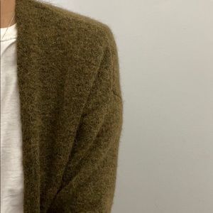 Aritzia Wilfred Free Aronson Cardigsn